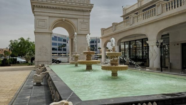 مطاعم وكافيهات ميليز بوليفارد بالرياض