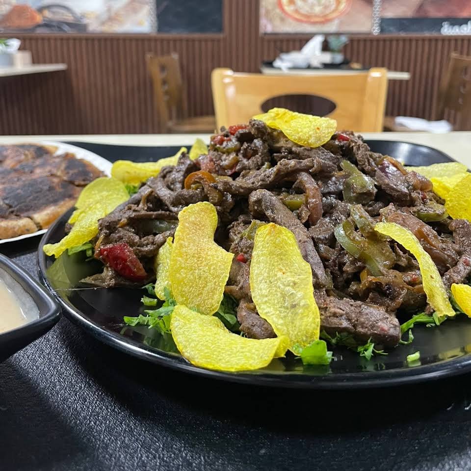مطعم كشري شبرا