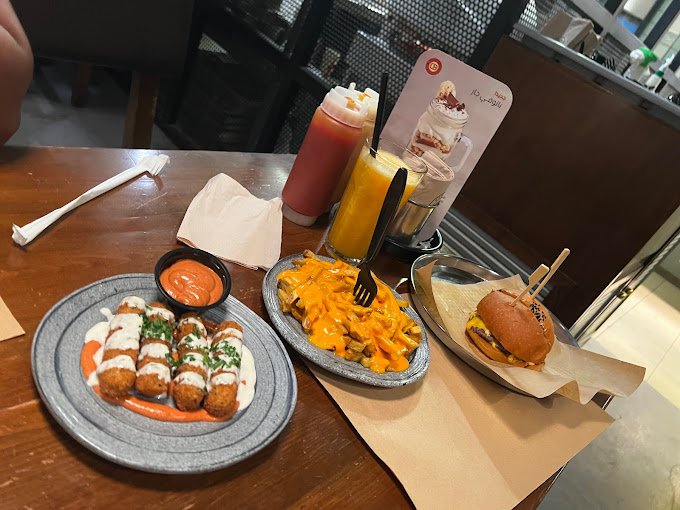 مطاعم سنشري كورنر الرياض
