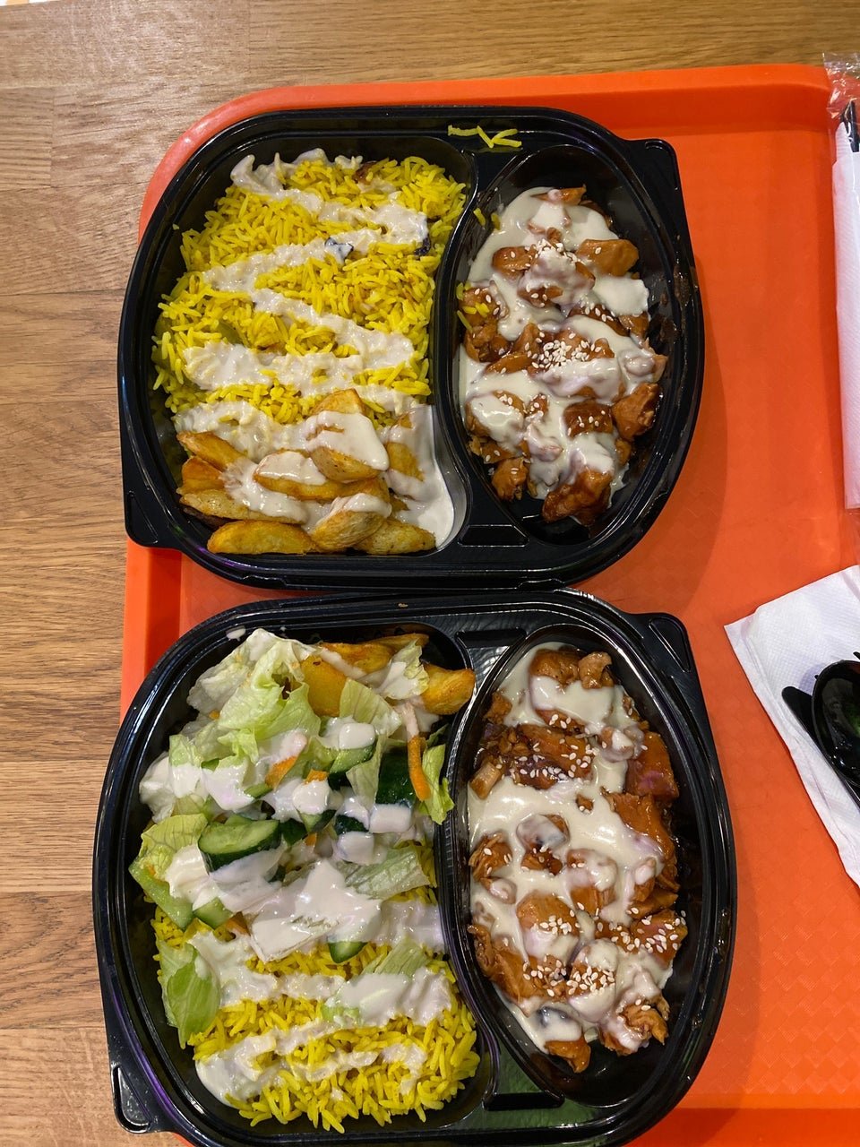 مطعم Six Pack بالرياض